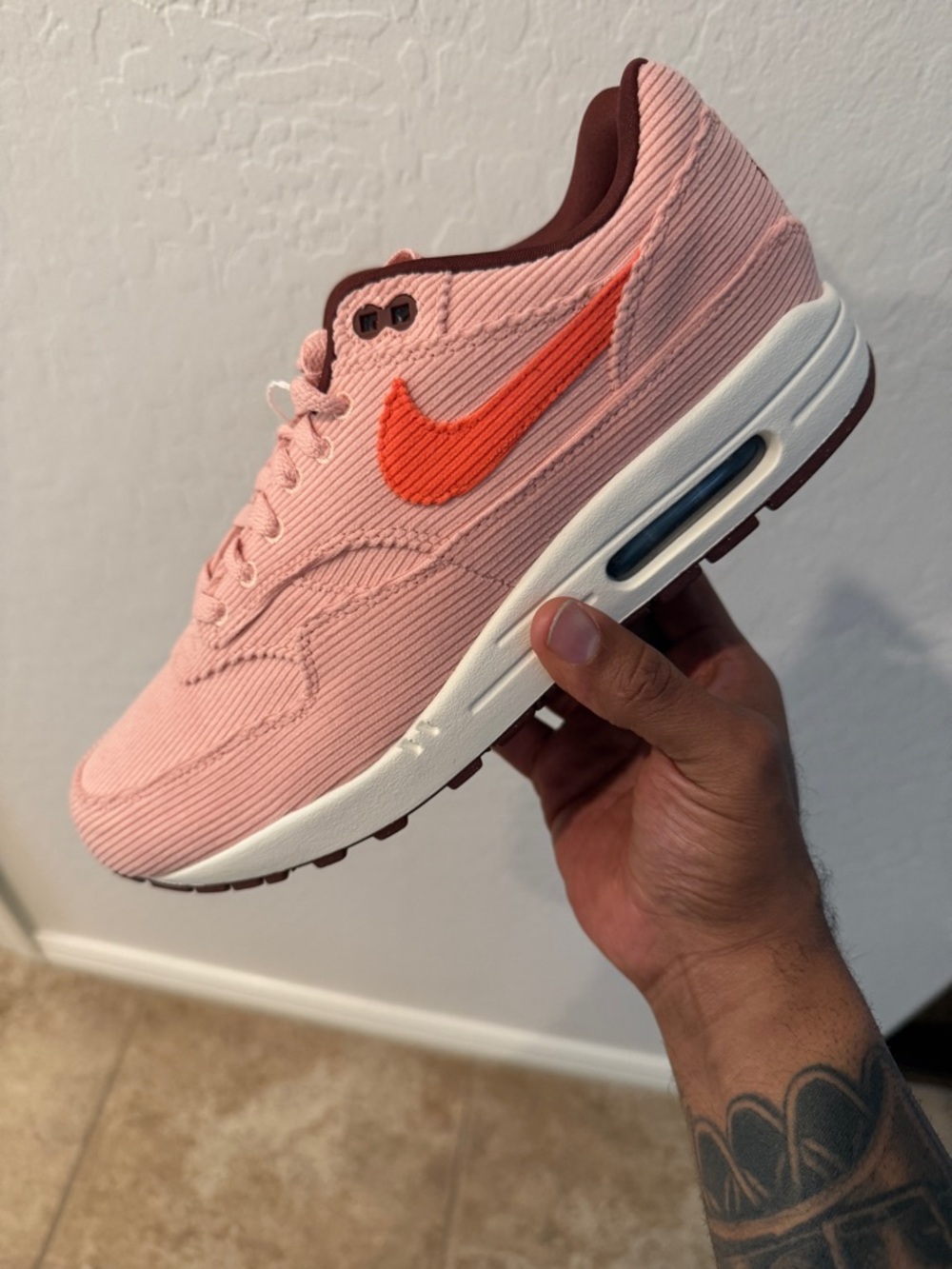 Nike Air Max 1 PRM Men's Corduroy Coral Stardust Shoes Size 10.5 FB8915-600